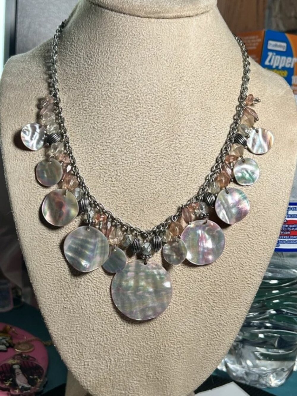 Lia Sophia Reversible Mother of Pearl Shell Disc Statement Necklace Silver Tone - Picture 3 of 6